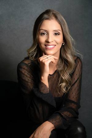 Sobre Núbia Costa