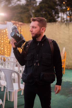 Sobre Arthur Manson - Fotógrafo e Vídeo em Navegantes/SC