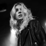 Taylor Momsen Fan Site