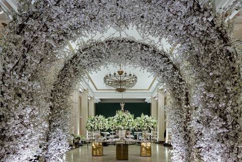 Salão Nobre Copacabana Palace. Arco de flores'
