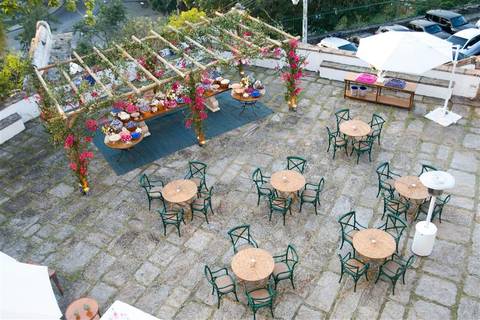 mesa de doce vista de cima'