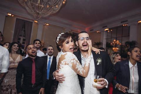 Vestido Carol Hungria
noivos felizes'