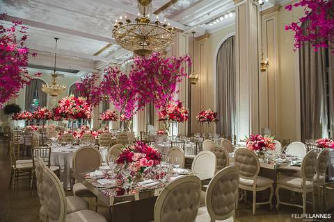 Cerimonial: Vanessa Aune
Decoração: Daniel Cruz
Local: Copacabana Palace'