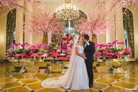 Cerimonial: Vanessa Aune
Decoração: Daniel Cruz
Local: Copacabana Palace'