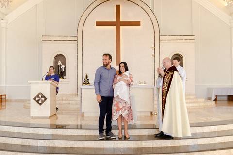 altar da paróquia santa ângela em ribeirão preto'