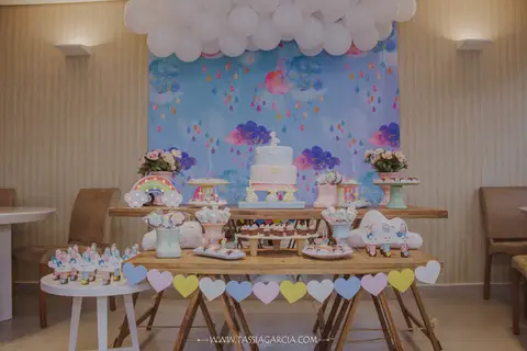 decoração mesa de bolo chuva de amor interior ribeirão preto'