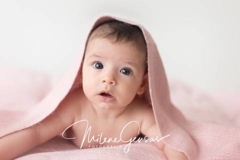 Sessão fotográfica infantil estúdio
1 ano'
