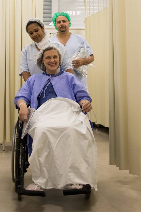 Fotografia documental de parto / Fotografia de parto -  Chegou o grande dia...corações batendo e muita expectativa para conhecer o filho!'