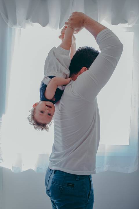 Ele ama brincadeiras'