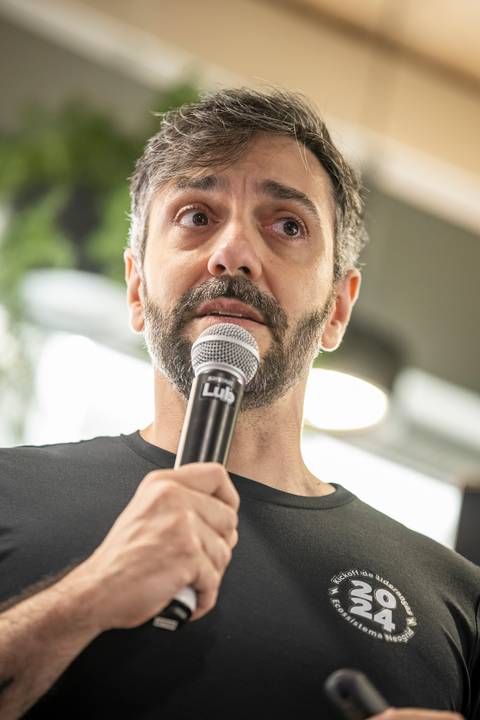 '