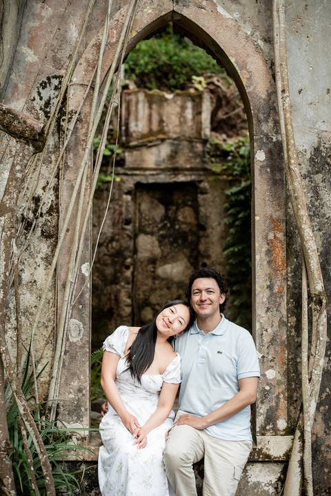 Cindy and Ryan, engagement portrait at Palácio de Monserrate, Sintra, by Mariana Castanheira'