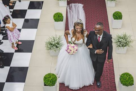 casamento, dia da noiva, maquiagem para noiva, penteado para noiva, espaço celebrar, celabrar festas, decoração de casamento, suculenta no casamento'