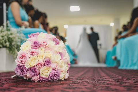 casamento, dia da noiva, maquiagem para noiva, penteado para noiva, espaço celebrar, celabrar festas, decoração de casamento, suculenta no casamento'