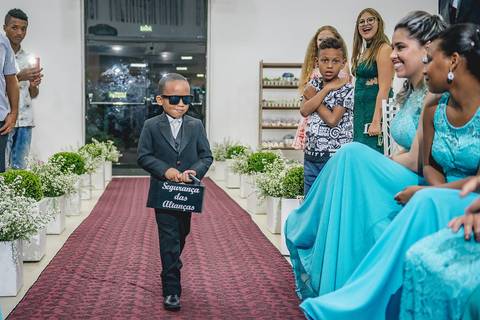 casamento, dia da noiva, maquiagem para noiva, penteado para noiva, espaço celebrar, celabrar festas, decoração de casamento, suculenta no casamento'