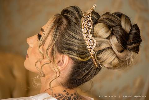 jardim das orquideas, praia grande, mariana assis, louge, noiva, penteado de noiva, vestido de noiva, terno de noivo, cinza, madrinha de rosê, madrinhas de rosa, eh viva assessoria, fabiana e julio fotografia, fotografia de casamento, casal de fotogrado'