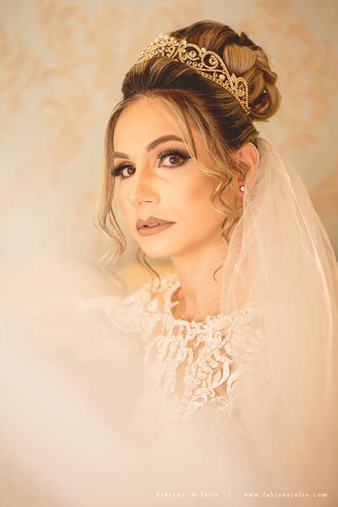 jardim das orquideas, praia grande, mariana assis, louge, noiva, penteado de noiva, vestido de noiva, terno de noivo, cinza, madrinha de rosê, madrinhas de rosa, eh viva assessoria, fabiana e julio fotografia, fotografia de casamento, casal de fotogrado'