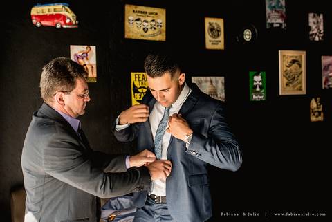 jardim das orquideas, praia grande, mariana assis, louge, noiva, penteado de noiva, vestido de noiva, terno de noivo, cinza, madrinha de rosê, madrinhas de rosa, eh viva assessoria, fabiana e julio fotografia, fotografia de casamento, casal de fotogrado'