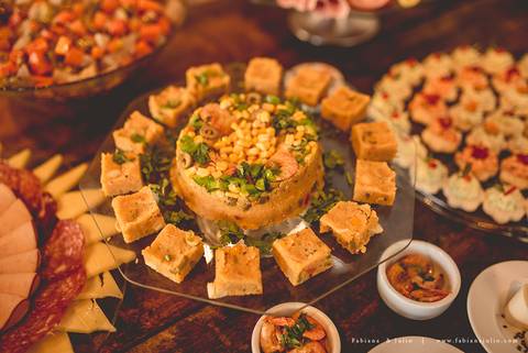 jardim das orquideas, praia grande, mariana assis, louge, noiva, penteado de noiva, vestido de noiva, terno de noivo, cinza, madrinha de rosê, madrinhas de rosa, eh viva assessoria, fabiana e julio fotografia, fotografia de casamento, casal de fotogrado'