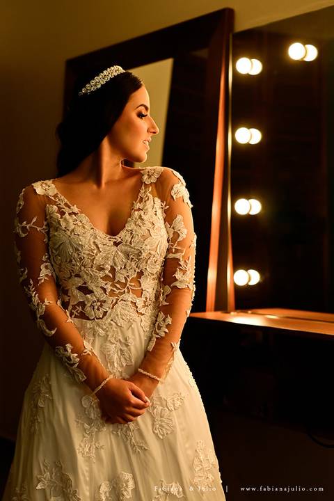 espaço serra do mar, casamento de dia, casamento no campo, mariana assis, maquiadora mariana assis, dia da noiva, vestido wanda brasil, noivo de azul, buque orquideas'