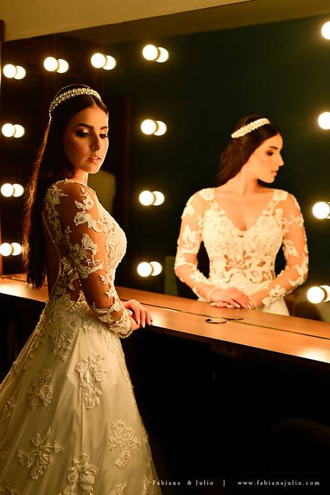 espaço serra do mar, casamento de dia, casamento no campo, mariana assis, maquiadora mariana assis, dia da noiva, vestido wanda brasil, noivo de azul, buque orquideas'