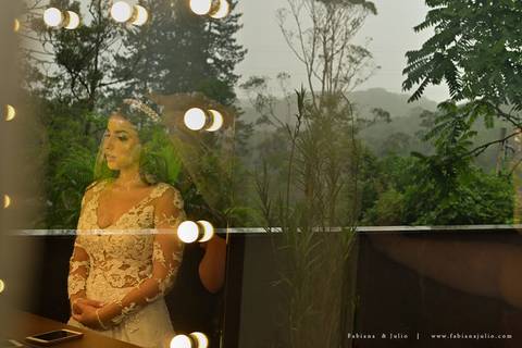 espaço serra do mar, casamento de dia, casamento no campo, mariana assis, maquiadora mariana assis, dia da noiva, vestido wanda brasil, noivo de azul, buque orquideas'