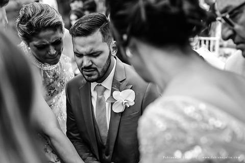 espaço serra do mar, casamento de dia, casamento no campo, mariana assis, maquiadora mariana assis, dia da noiva, vestido wanda brasil, noivo de azul, buque orquideas'