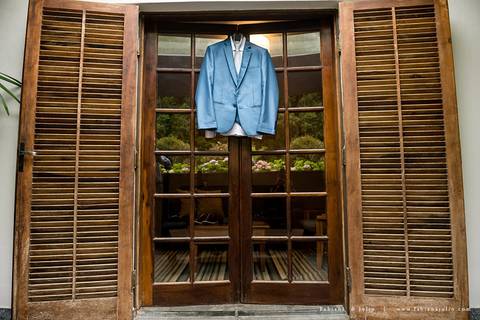 espaço serra do mar, casamento de dia, casamento no campo, mariana assis, maquiadora mariana assis, dia da noiva, vestido wanda brasil, noivo de azul, buque orquideas'