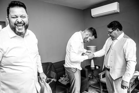 espaço serra do mar, casamento de dia, casamento no campo, mariana assis, maquiadora mariana assis, dia da noiva, vestido wanda brasil, noivo de azul, buque orquideas'