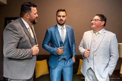 espaço serra do mar, casamento de dia, casamento no campo, mariana assis, maquiadora mariana assis, dia da noiva, vestido wanda brasil, noivo de azul, buque orquideas'