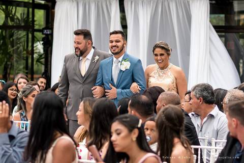 espaço serra do mar, casamento de dia, casamento no campo, mariana assis, maquiadora mariana assis, dia da noiva, vestido wanda brasil, noivo de azul, buque orquideas'