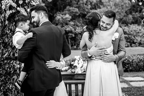 espaço serra do mar, casamento de dia, casamento no campo, mariana assis, maquiadora mariana assis, dia da noiva, vestido wanda brasil, noivo de azul, buque orquideas'