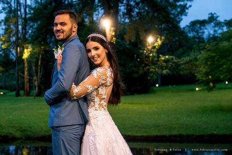 espaço serra do mar, casamento de dia, casamento no campo, mariana assis, maquiadora mariana assis, dia da noiva, vestido wanda brasil, noivo de azul, buque orquideas'