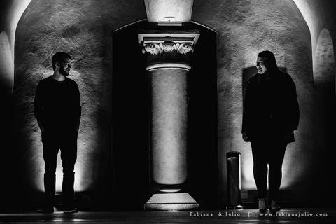 avenida paulista, ensaio de casal a noite, ensaio de casal urbano, ensaio com roupa preta, ensaio de casal, fabiana e julio, pre-wedding, ideia para ensaio de casal,.'