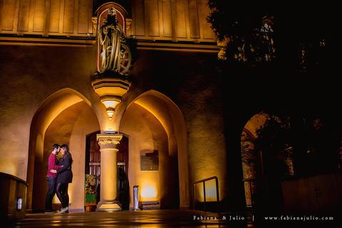 avenida paulista, ensaio de casal a noite, ensaio de casal urbano, ensaio com roupa preta, ensaio de casal, fabiana e julio, pre-wedding, ideia para ensaio de casal,.'