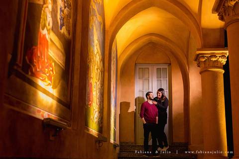 avenida paulista, ensaio de casal a noite, ensaio de casal urbano, ensaio com roupa preta, ensaio de casal, fabiana e julio, pre-wedding, ideia para ensaio de casal,.'