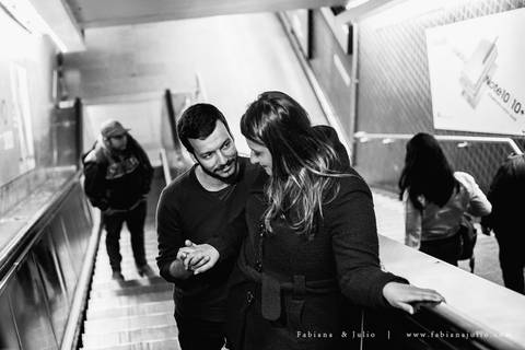 avenida paulista, ensaio de casal a noite, ensaio de casal urbano, ensaio com roupa preta, ensaio de casal, fabiana e julio, pre-wedding, ideia para ensaio de casal,.'