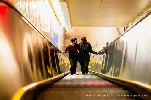 avenida paulista, ensaio de casal a noite, ensaio de casal urbano, ensaio com roupa preta, ensaio de casal, fabiana e julio, pre-wedding, ideia para ensaio de casal,.'
