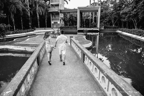 ensaio de casal, vestido florido para ensaio, jardim botanico de santos, ensaio de casal, fotografia de casamento, fabiana e julio, pre-wedding, dicas para ensaio de casal, baloes para ensaio de casal, buque para ensaioensaio de casal, vestido florido par'