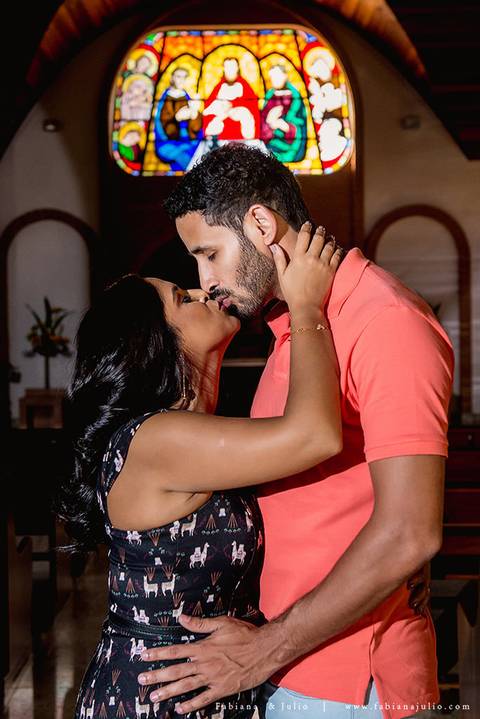 ensaio de casal, campos do jordao, antix, amoantix, antiquete, noiva, ensaio de casal, mosteiro, ensaio no mosteiro, fabiana e julio, fotografia para sempre, ensaio de casal externo, ensaio de casal em campos do jordão. '