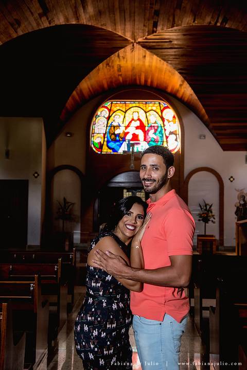 ensaio de casal, campos do jordao, antix, amoantix, antiquete, noiva, ensaio de casal, mosteiro, ensaio no mosteiro, fabiana e julio, fotografia para sempre, ensaio de casal externo, ensaio de casal em campos do jordão. '