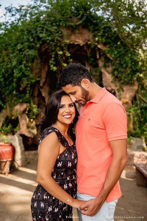 ensaio de casal, campos do jordao, antix, amoantix, antiquete, noiva, ensaio de casal, mosteiro, ensaio no mosteiro, fabiana e julio, fotografia para sempre, ensaio de casal externo, ensaio de casal em campos do jordão. '