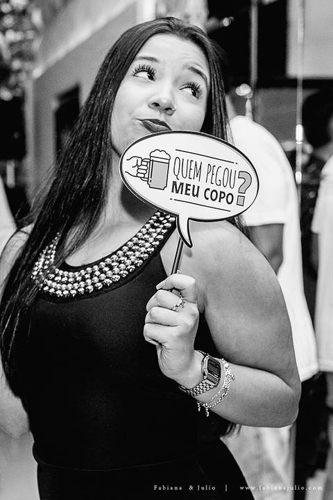 chacara do mosteiro, casamento, dia da noiva, gattos coiffeur, gaby da gattos, buffet sampaio, buque rosa, cerimonia no buffet, doces finos, noivo de preto, jeep compass, cadeira de cristal, valsa dos noivos, noiva, noivo , fabiana e julio'