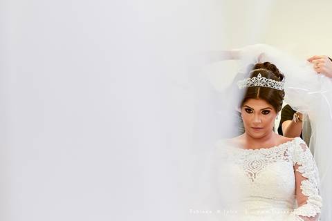 mariana assis, dia da noiva, loubg mariana assis, acic, casamento no acic, shamah flores, buque rosa, ursinho para daminha, daminha com urso, alianças no urso, vestido de noiva, fabiana e julio, fotografia de casamento, igreja são franscido de assis cubat'