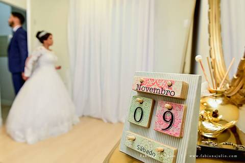 mariana assis, dia da noiva, loubg mariana assis, acic, casamento no acic, shamah flores, buque rosa, ursinho para daminha, daminha com urso, alianças no urso, vestido de noiva, fabiana e julio, fotografia de casamento, igreja são franscido de assis cubat'