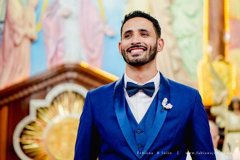 mariana assis, dia da noiva, loubg mariana assis, acic, casamento no acic, shamah flores, buque rosa, ursinho para daminha, daminha com urso, alianças no urso, vestido de noiva, fabiana e julio, fotografia de casamento, igreja são franscido de assis cubat'