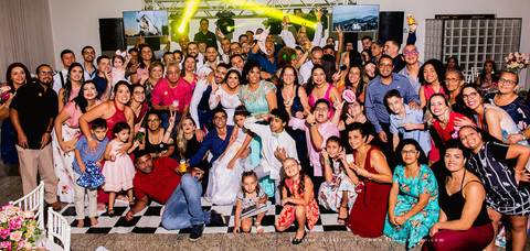 mariana assis, dia da noiva, loubg mariana assis, acic, casamento no acic, shamah flores, buque rosa, ursinho para daminha, daminha com urso, alianças no urso, vestido de noiva, fabiana e julio, fotografia de casamento, azahoo, terno azul'