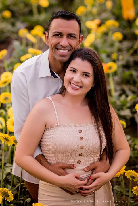 holambra, ensaio de casal, theos turismo, ensaio de casal, fotografo em holambra, girassl, ensaio no girassol, ensaio com flores, ensaio no por do sol, fabiana e julio, casamento, pre-wedding em holambra'