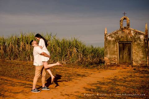 holambra, ensaio de casal, theos turismo, ensaio de casal, fotografo em holambra, girassl, ensaio no girassol, ensaio com flores, ensaio no por do sol, fabiana e julio, casamento, pre-wedding em holambra'