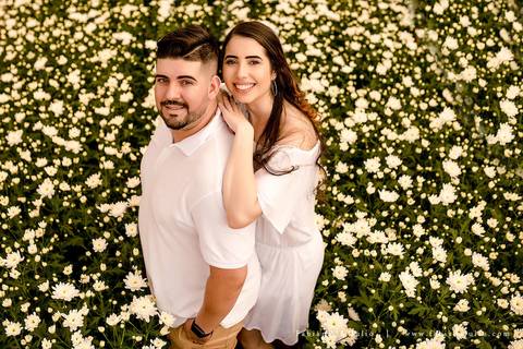 holambra, ensaio de casal, theos turismo, ensaio de casal, fotografo em holambra, girassl, ensaio no girassol, ensaio com flores, ensaio no por do sol, fabiana e julio, casamento, pre-wedding em holambra'