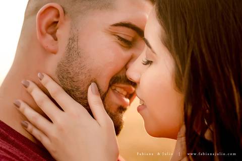 holambra, ensaio de casal, theos turismo, ensaio de casal, fotografo em holambra, girassl, ensaio no girassol, ensaio com flores, ensaio no por do sol, fabiana e julio, casamento, pre-wedding em holambra'